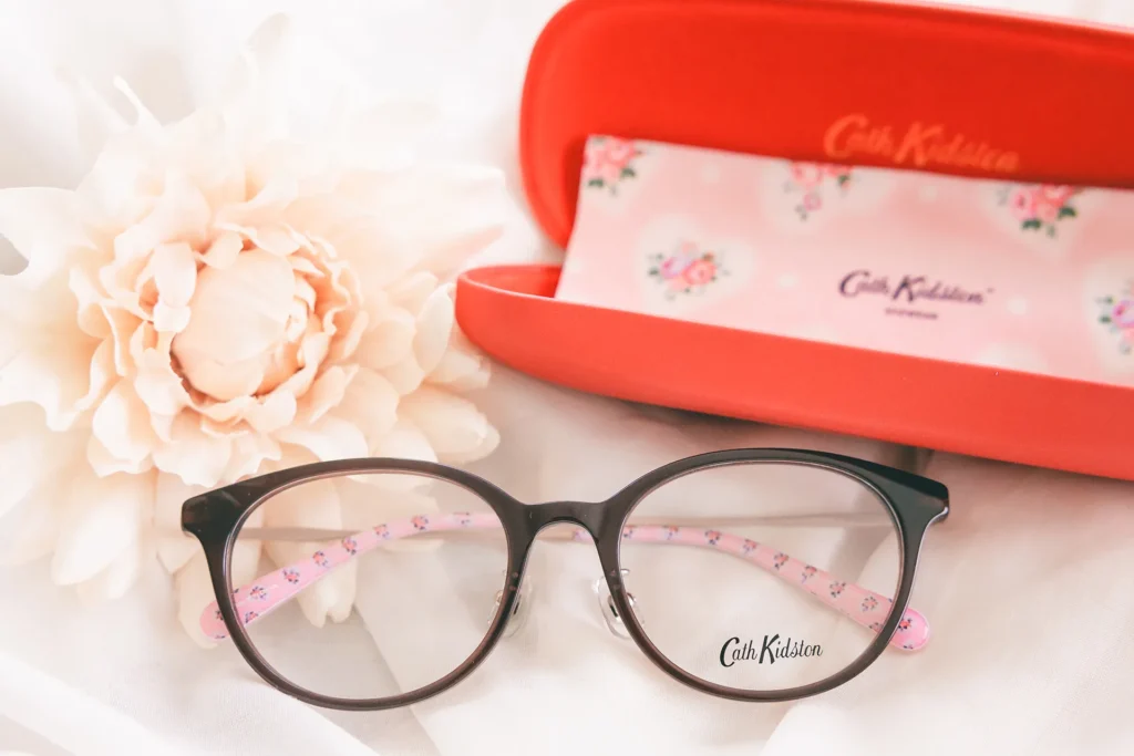 Cath Kidstonのメガネ 専用ケースとメガネ拭き