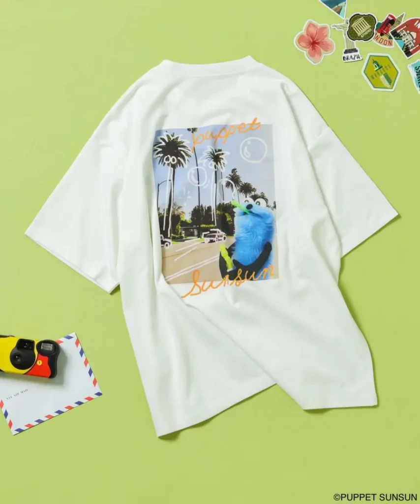 スンスンとGLOBAL WORKSのコラボTシャツ　旅先のフォト風