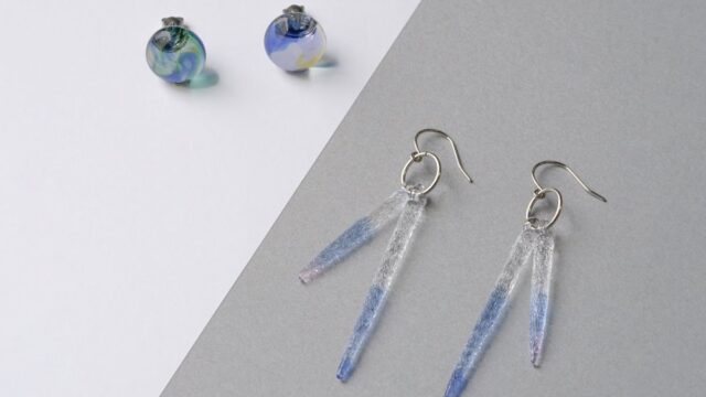 新海誠監督作品とHARIOがコラボしたガラスピアス2種類