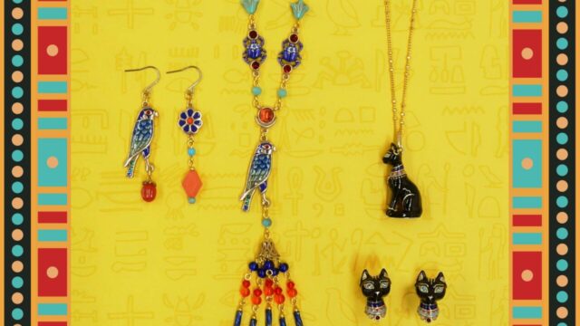 ANNA SUIの古代エジプトをテーマにしたアクセサリーネックレス